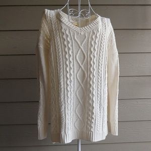 Oversized knitted sweater 🌻